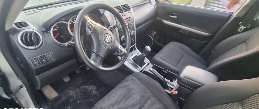 Suzuki Grand Vitara cena 32900 przebieg: 210038, rok produkcji 2011 z Słupca małe 191